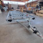 Team Tiny House Anhänger Trailer in unserer Werkshalle